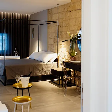 Nicanto Rooms-2